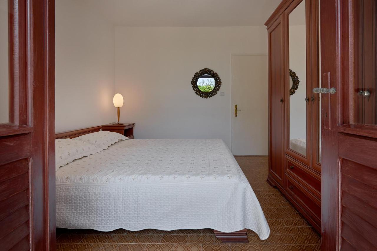 Apartmani Kuca U Maslinama Sveti Stefan Exterior foto